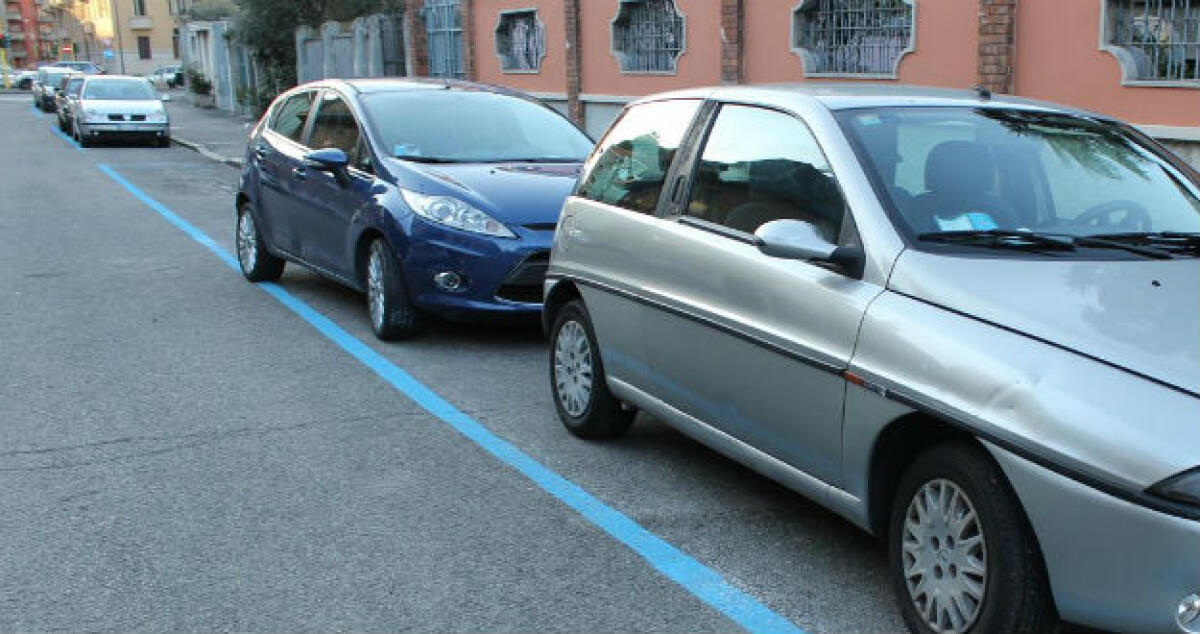 Dall'1 febbraio tornano le strisce blu - 