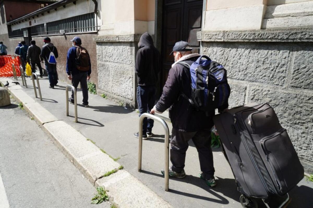 Nel 2020 un milione di italiani in più in povertà assoluta - 