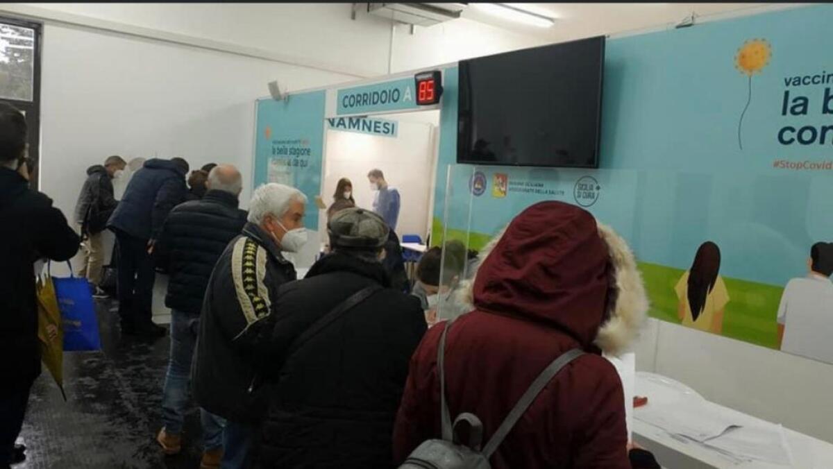 L'hub vaccinale torna alla normalità, Trobia: "Garantiremo 60 vaccini l'ora" - 