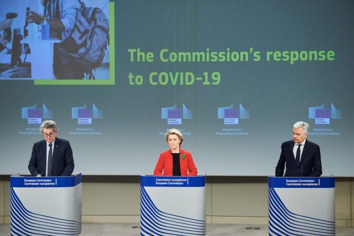 Covid, la Commissione Ue propone il passaporto digitale per i vaccinati - 