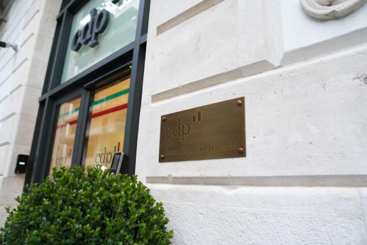 Inaugurata a Bari la nuova sede di Cassa Depositi e Prestiti - 