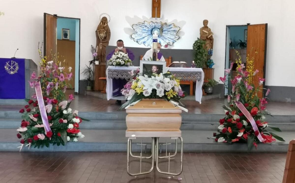 L'ultimo saluto a Rocco Morello, "merita uno spazio a palazzo della cultura" - 