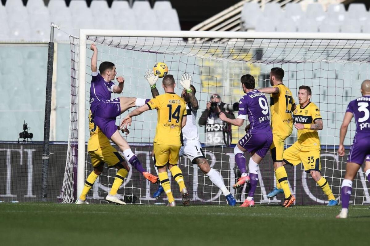 Finale pirotecnico al Franchi, Fiorentina-Parma finisce 3-3 - 
