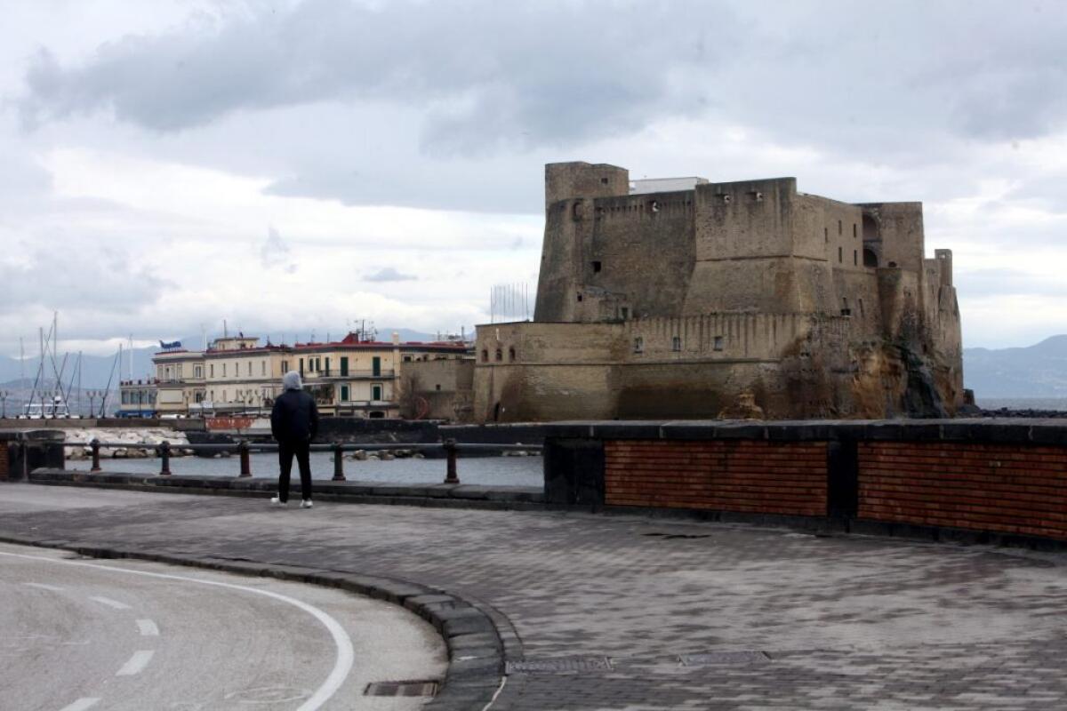 Covid, la Campania passa in zona rossa - 