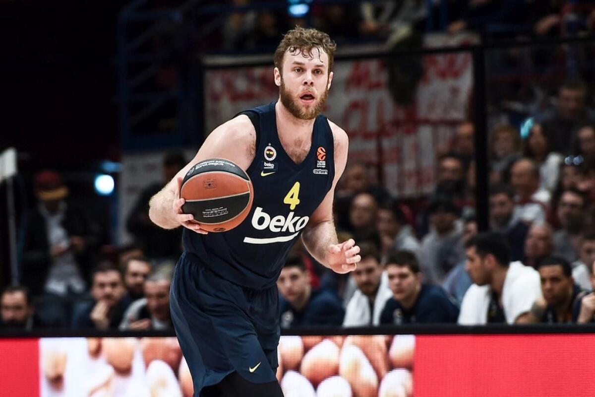 Nba, debutto rinviato per Melli con i Dallas Mavericks - 