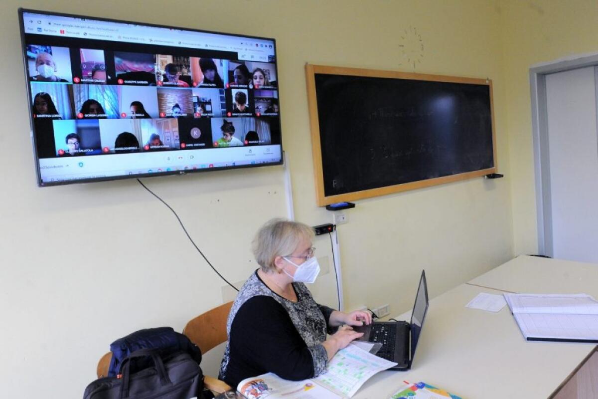Open Fiber, banda ultralarga in 4900 edifici scolastici italiani - 