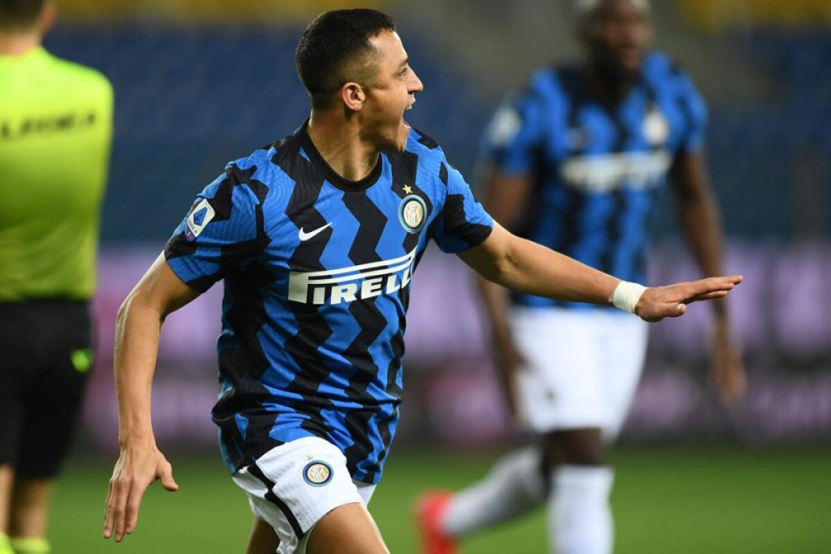 L’Inter vince 2-1 a Parma e vola a +6 sul Milan - 