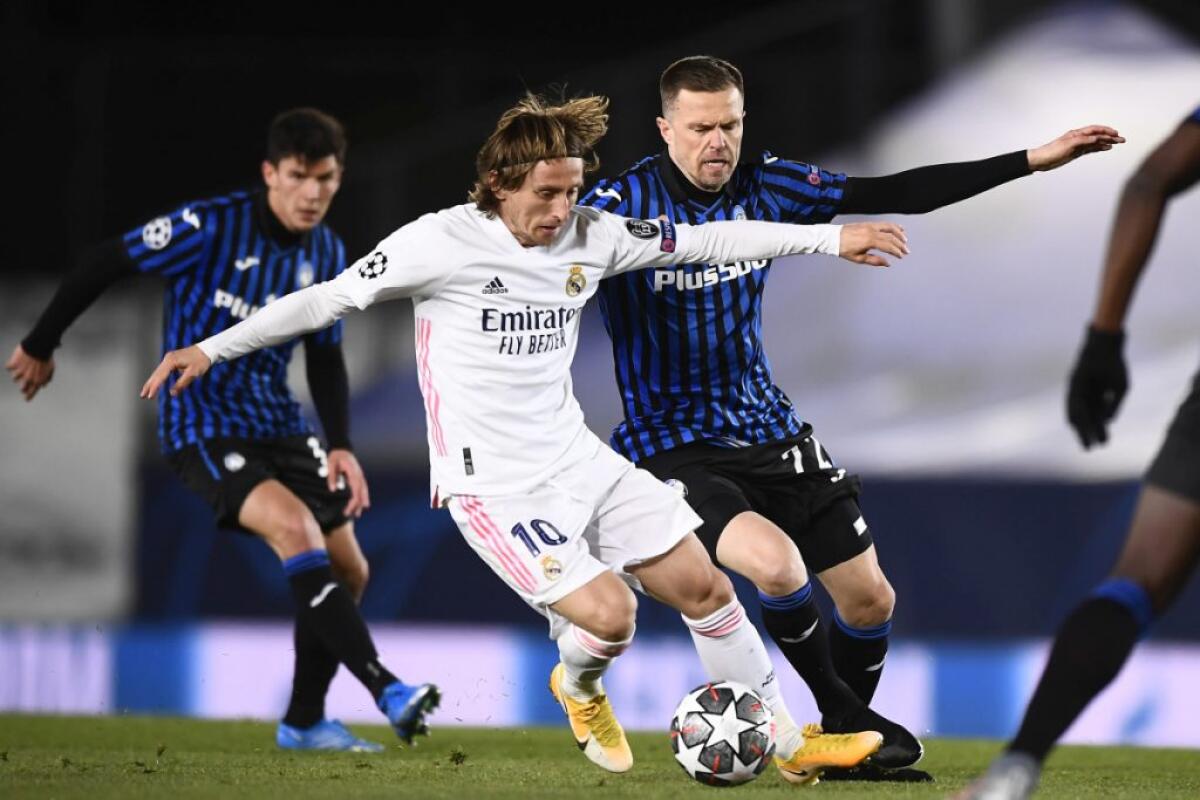 Real-Atalanta 3-1, blancos ai quarti, Dea eliminata -