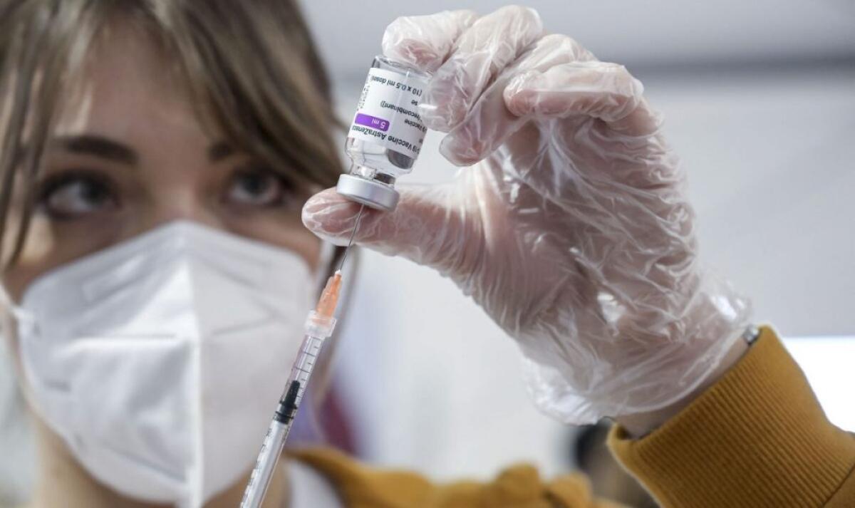 AstraZeneca “Non emerse prove di aumento rischio embolia o trombosi” - 