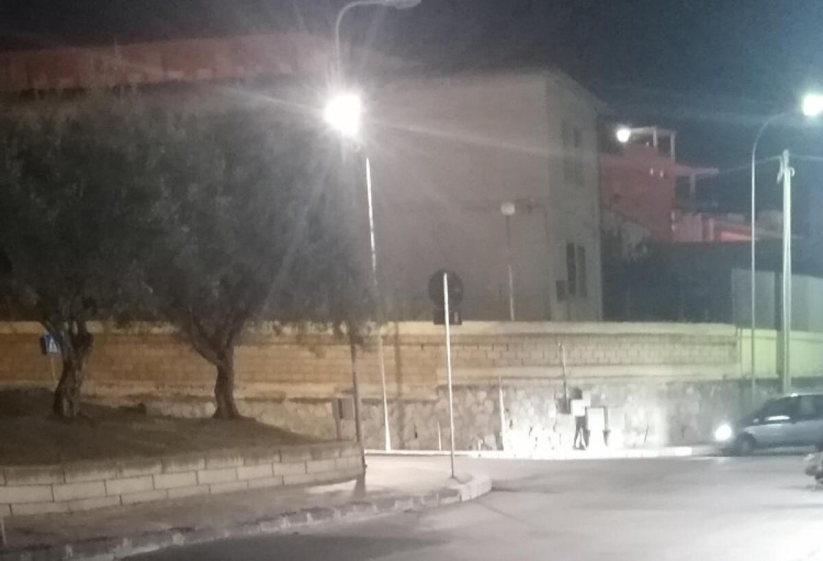 Giovane ferito dopo un incidente in via Europa, era in sella al suo scooter - L'incidente in via Europa