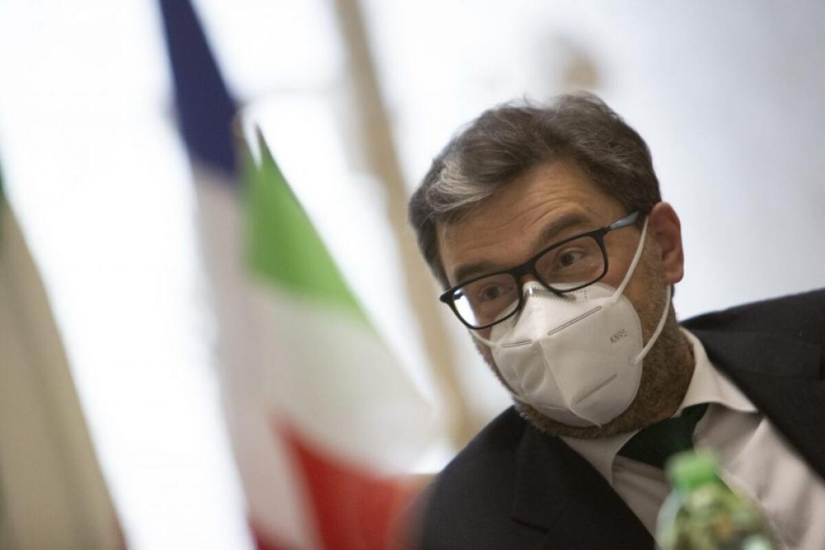Giorgetti “Alitalia non potrà essere sussidiata dallo Stato” - 