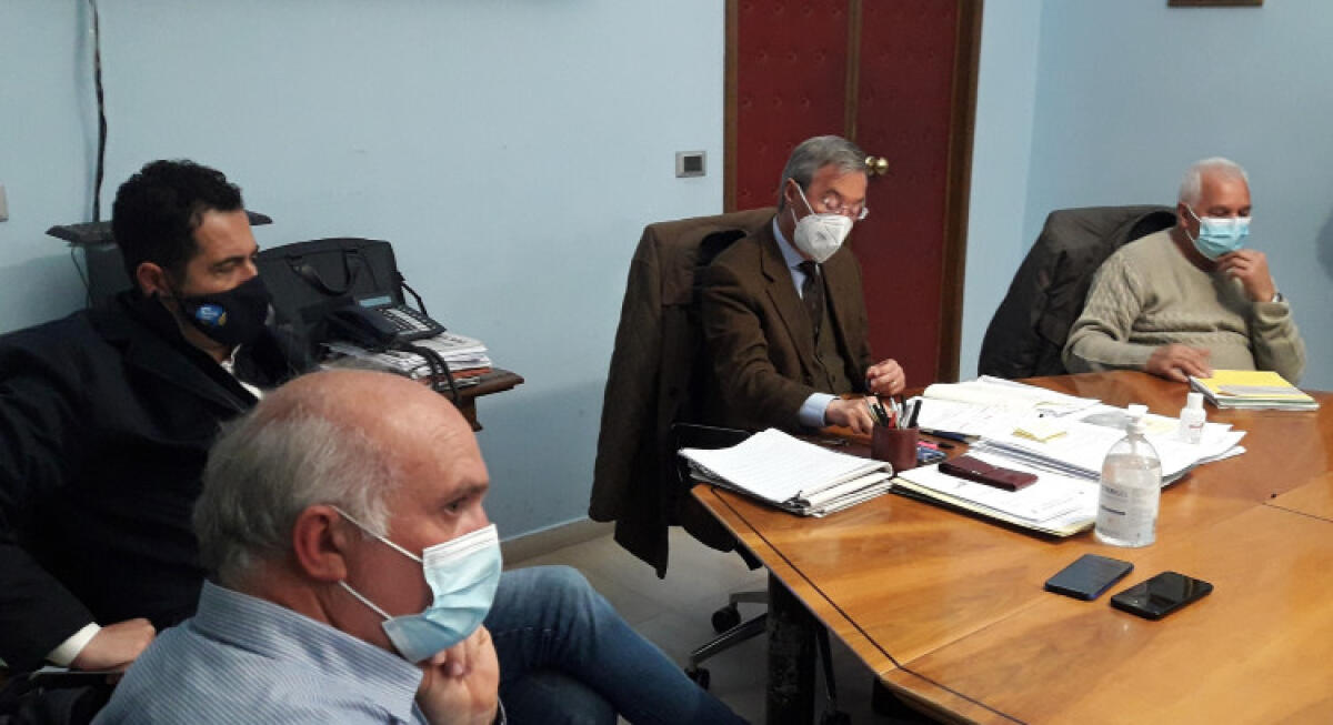 Greco ai comitati di quartiere, "acqua e rifiuti priorità, tagliati costi aggiuntivi" - L'incontro di ieri