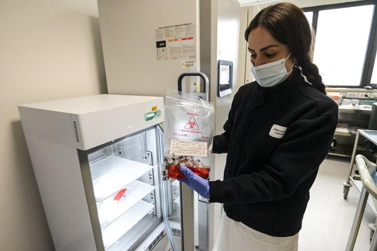 Coronavirus, 26.062 nuovi casi e 317 decessi nelle ultime 24 ore - 
