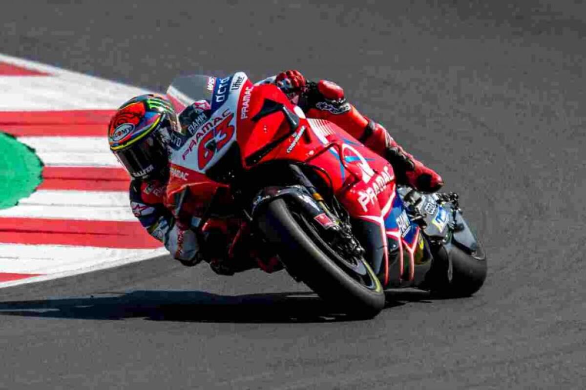 Bagnaia il più veloce nel venerdì di libere a Jerez - 