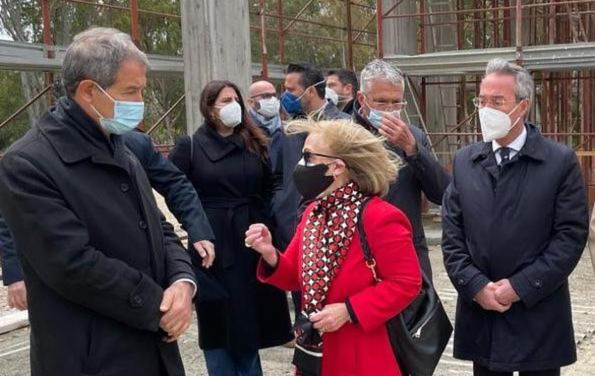 Musumeci torna a Gela: "Entro fine anno sarà pronto il Museo della Nave" - La giunta Greco decise di presentare ricorso contro i tagli del governo regionale