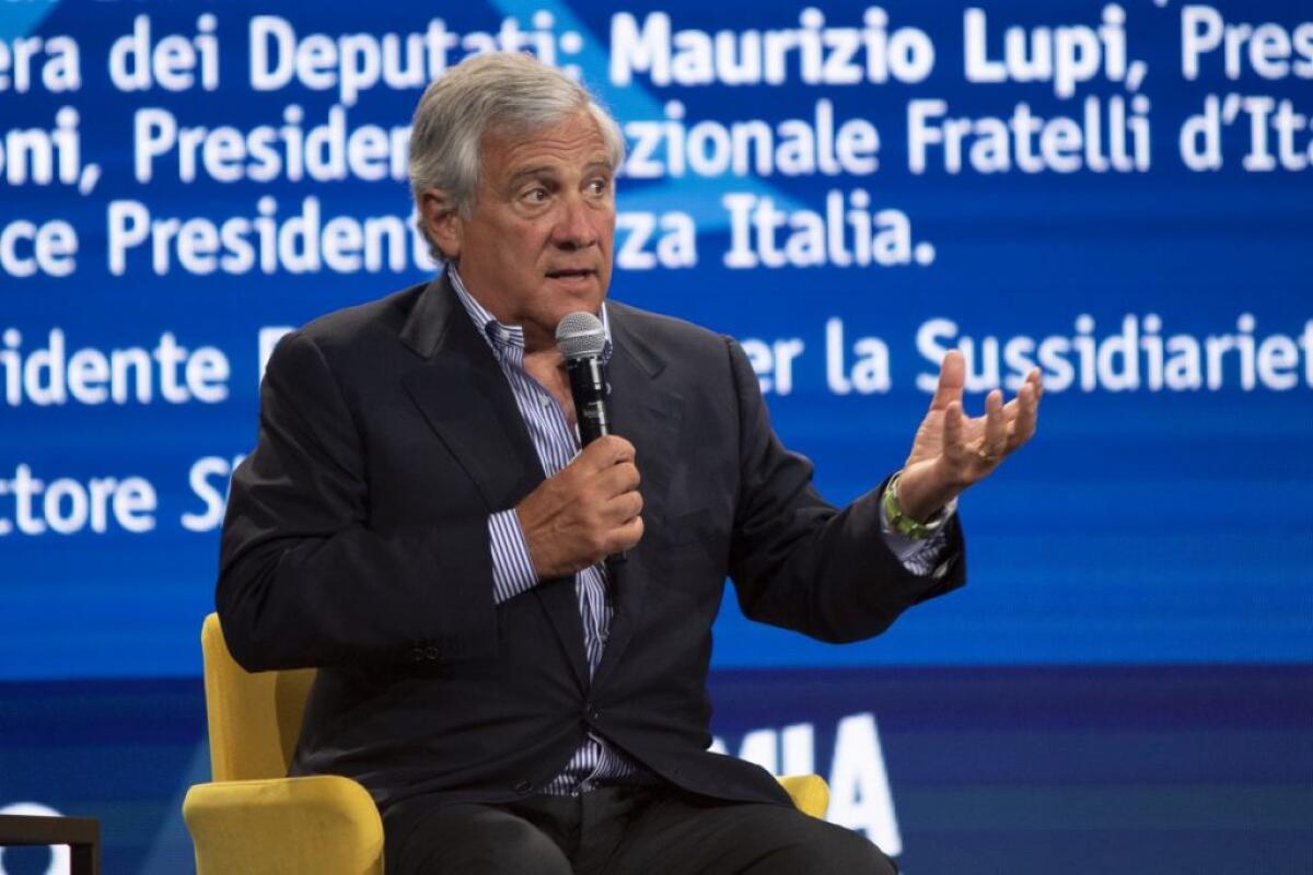 Covid, Tajani “Sulle riaperture check a metà aprile” - 
