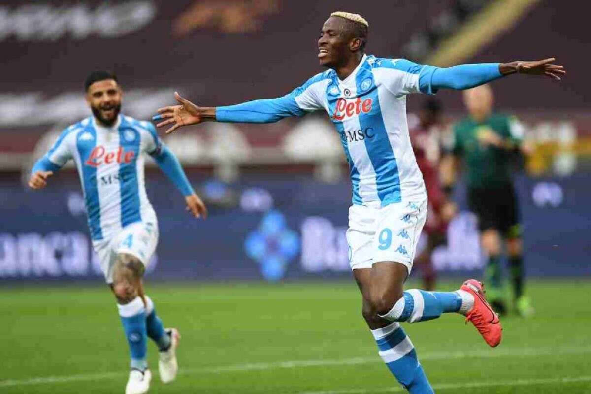 Battuto il Torino, il Napoli resta in corsa per la Champions - 