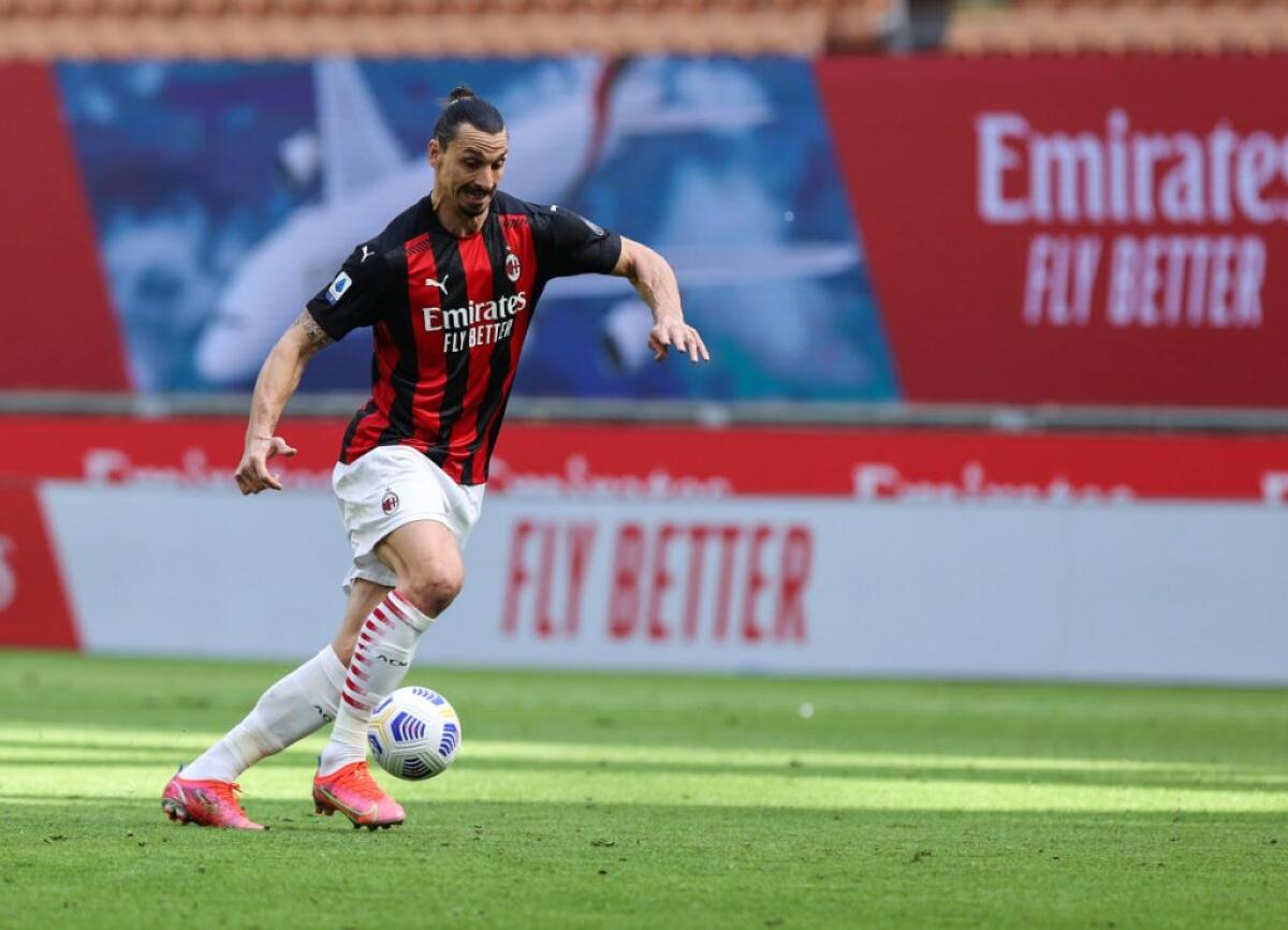 Milan, ufficiale il rinnovo di Zlatan Ibrahimovic - 