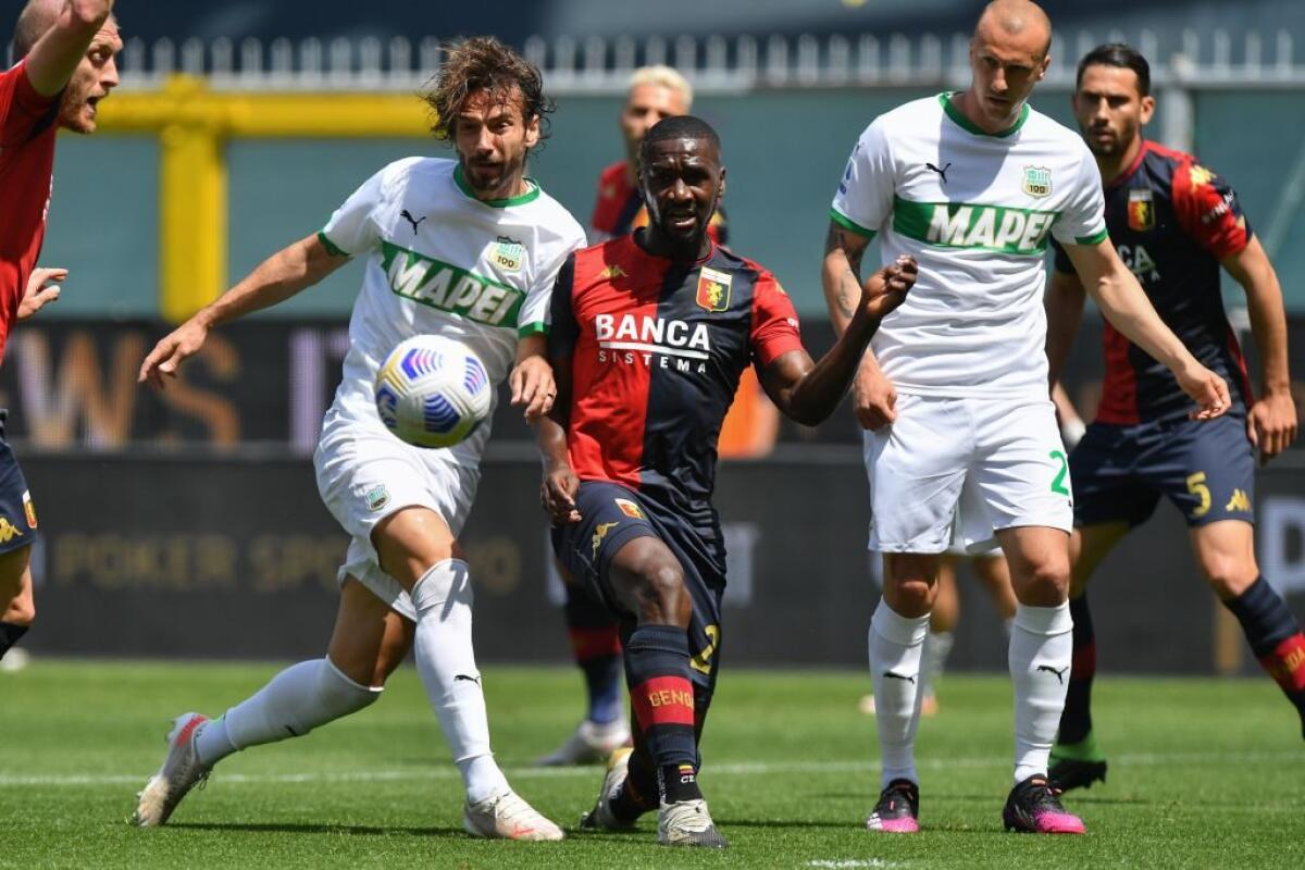 Sassuolo prosegue il sogno Europa, 2-1 in casa Genoa - 