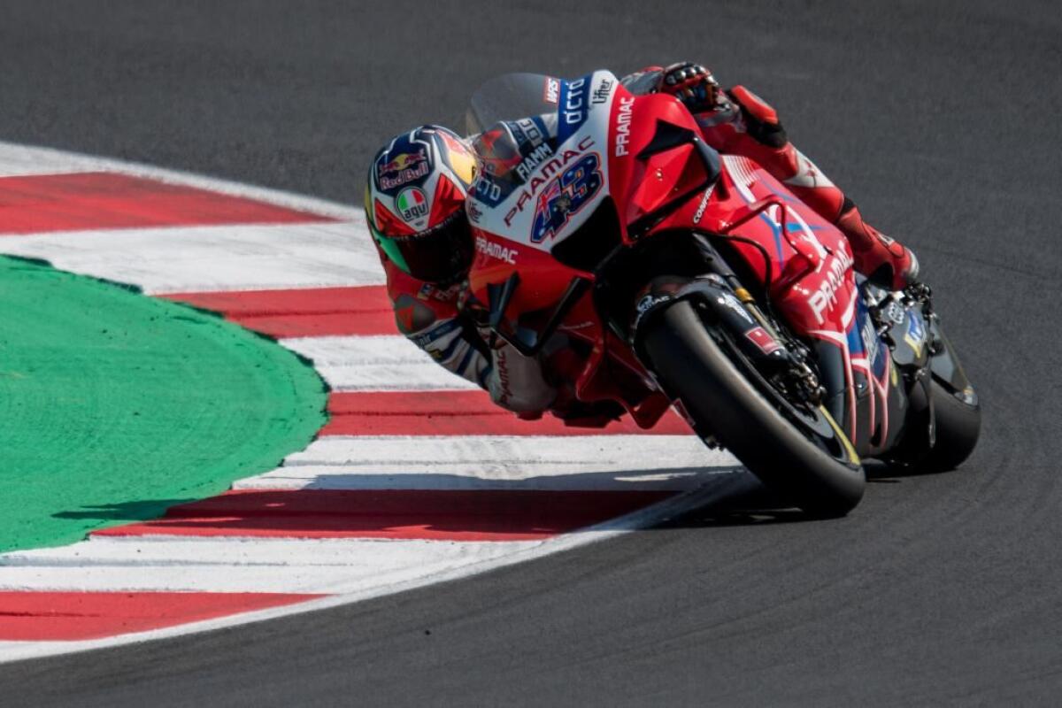 A Le Mans trionfa Miller, doppietta Ducati con Zarco - 