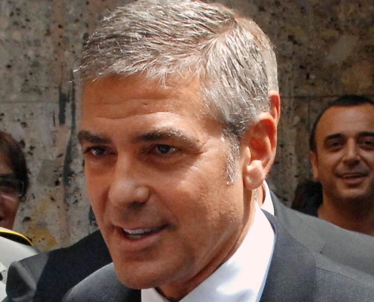 George Clooney compie 60 anni, da sex symbol all’impegno sociale - 