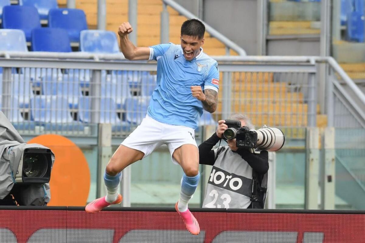 Lazio-Genoa 4-3, biancocelesti proseguono corsa Champions - 