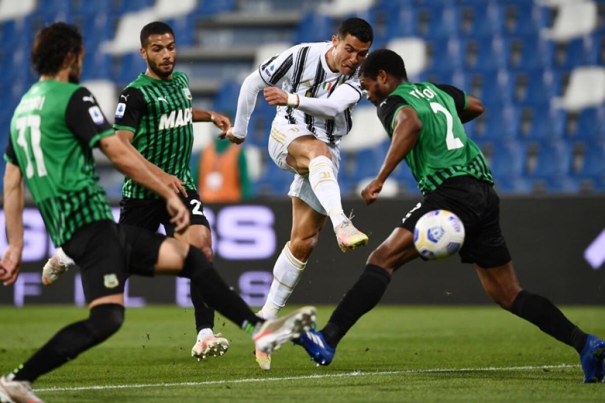 Vincono Inter, Atalanta, Milan e Juve, Genoa salvo - 