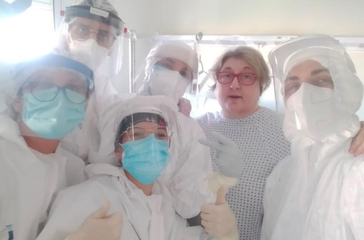 Lettera di una paziente sopravvissuta al Covid dopo 46 giorni: "I medici sono angeli" - 