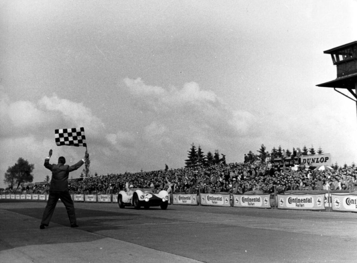 60 anni fa il trionfo di Maserati Tipo 61 al Nùrburgring - 