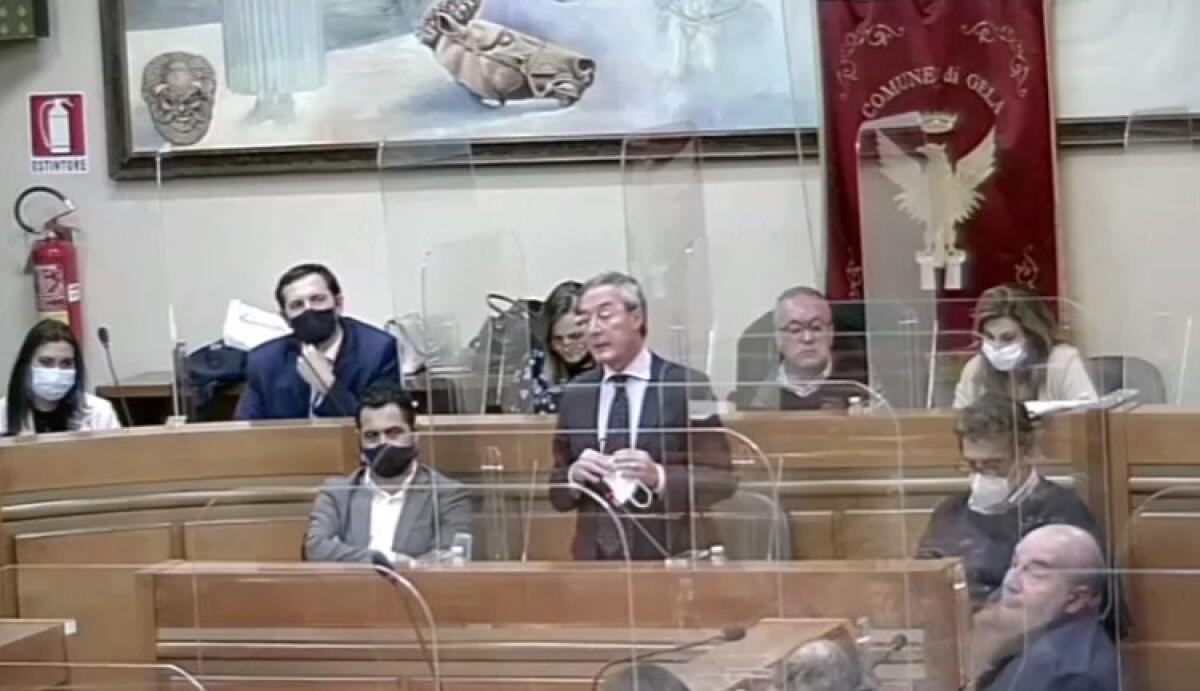 Sempre più duro scontro Greco-Pd, sindaco: "Da Siragusa solo toni volgari e astio" - 