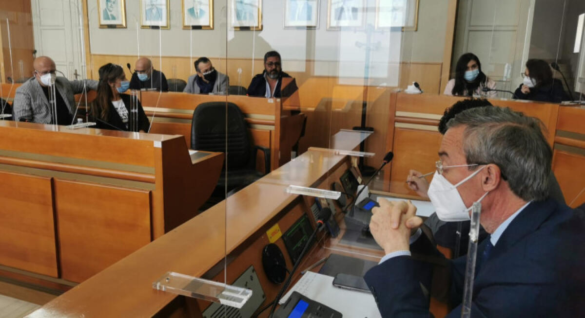 Ancora zona rossa? Greco agli esercenti: "Attendiamo 48 ore ma non sfidate la legge" - Greco si rivolge agli esercenti