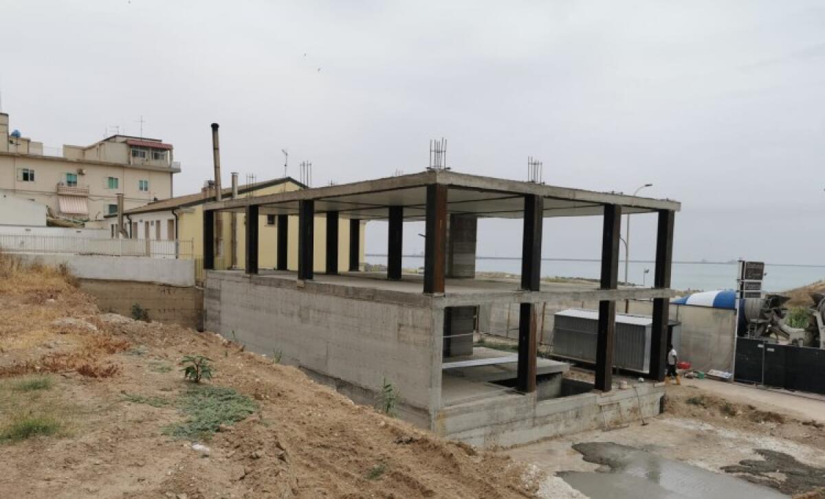 Cantiere privato sul lungomare, nuovi sopralluoghi della soprintendenza - 