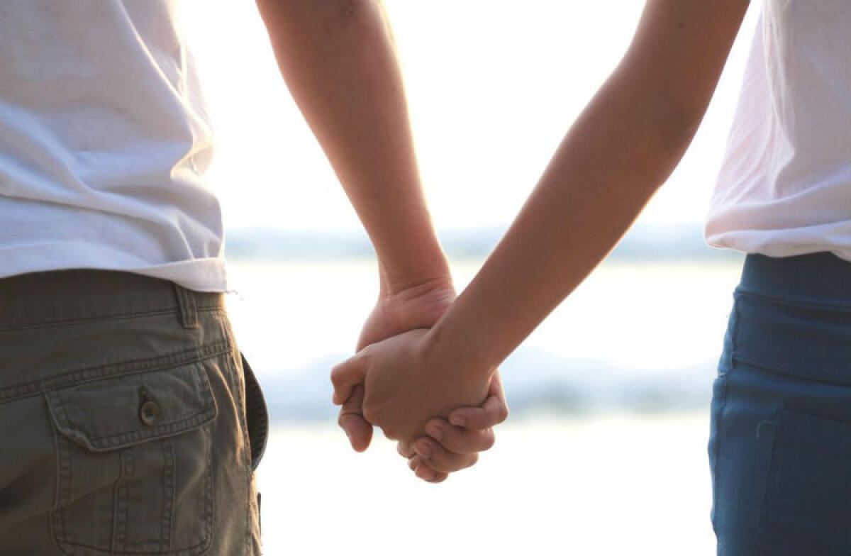 Tensioni e liti dopo la fine del matrimonio, un'assoluzione e una condanna ridotta - 