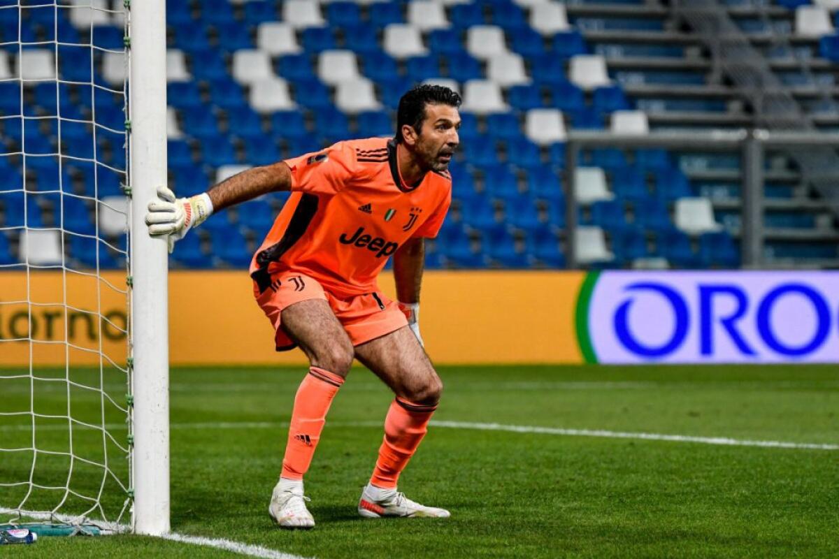 Calciomercato, ufficiale il ritorno di Buffon al Parma - 