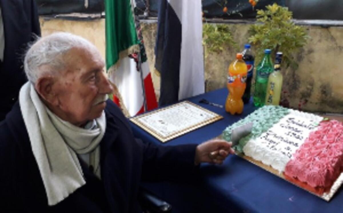 Marinelli è morto, era uno dei superstiti di Cefalonia: riuscì a resistere ai tedeschi - Marinelli è morto a 99 anni