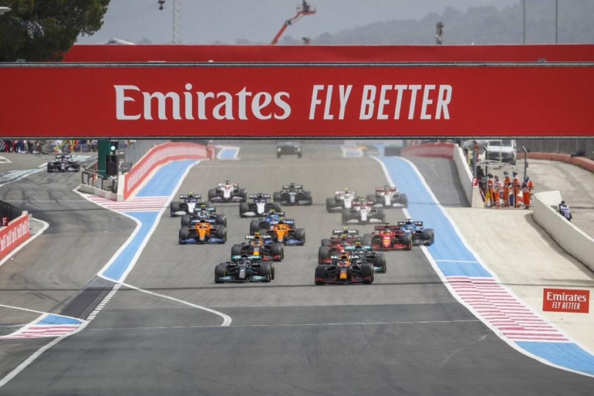 Verstappen vince in Francia davanti a Hamilton, male Ferrari - 