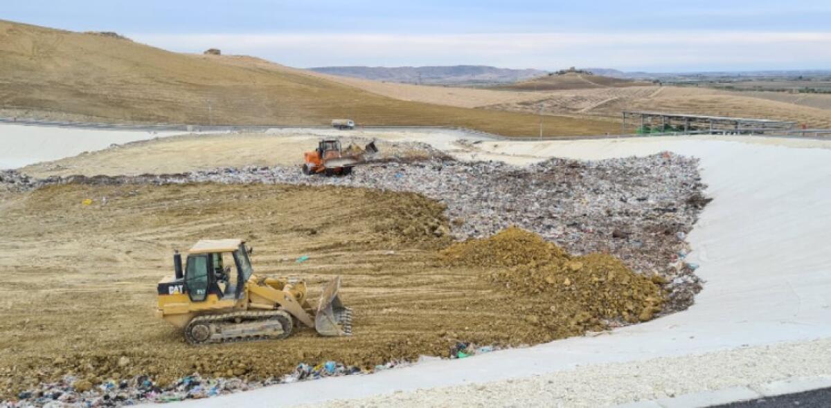 Aumento rifiuti a Timpazzo, altro ok da Regione: commissione conferma parere favorevole - La discarica Timpazzo