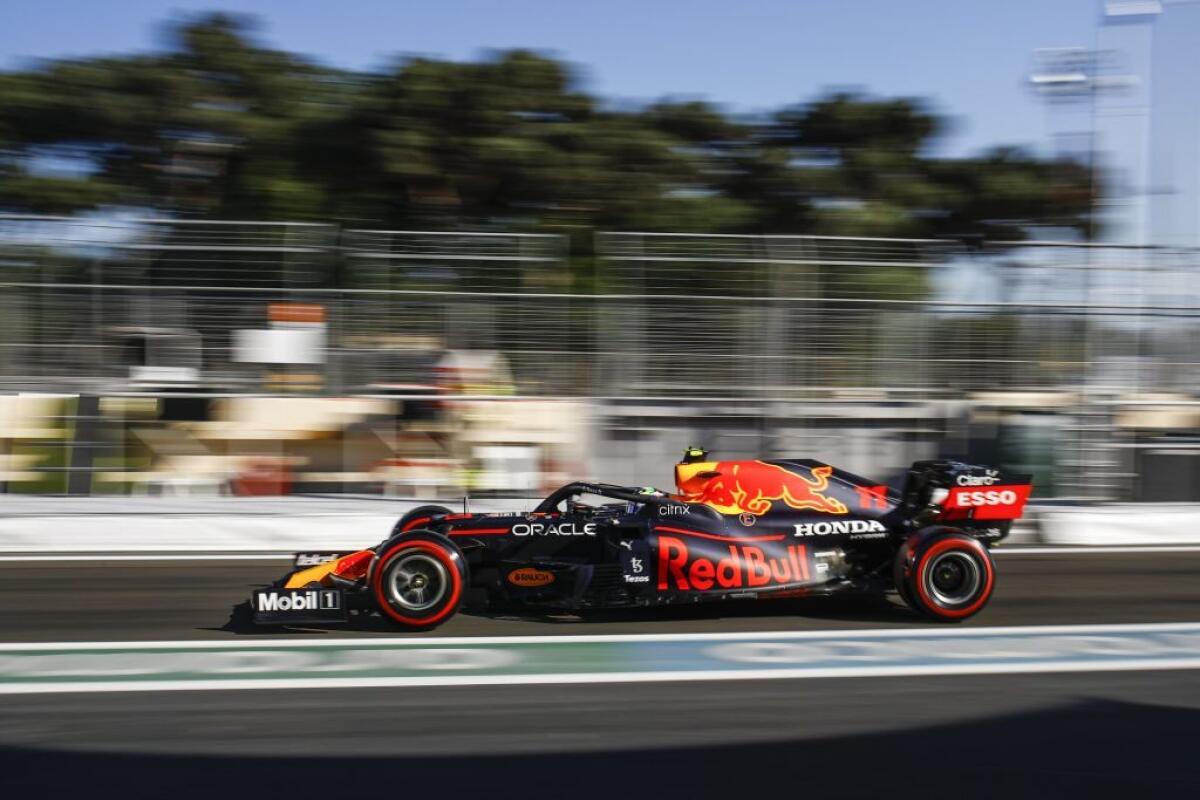 In Azerbaijan vince Perez davanti a Vettel, 4° Leclerc - 