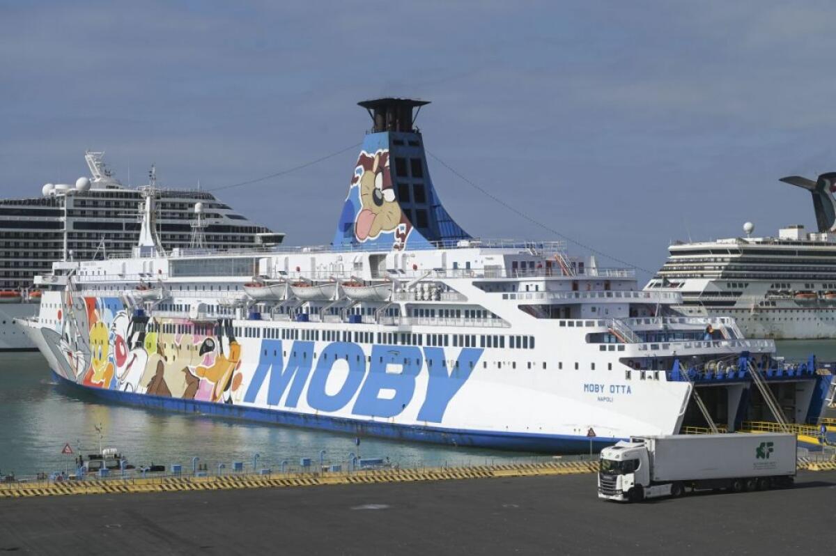 Sardegna, Moby e Tirrenia avviano le prenotazioni fino a maggio 2022 -