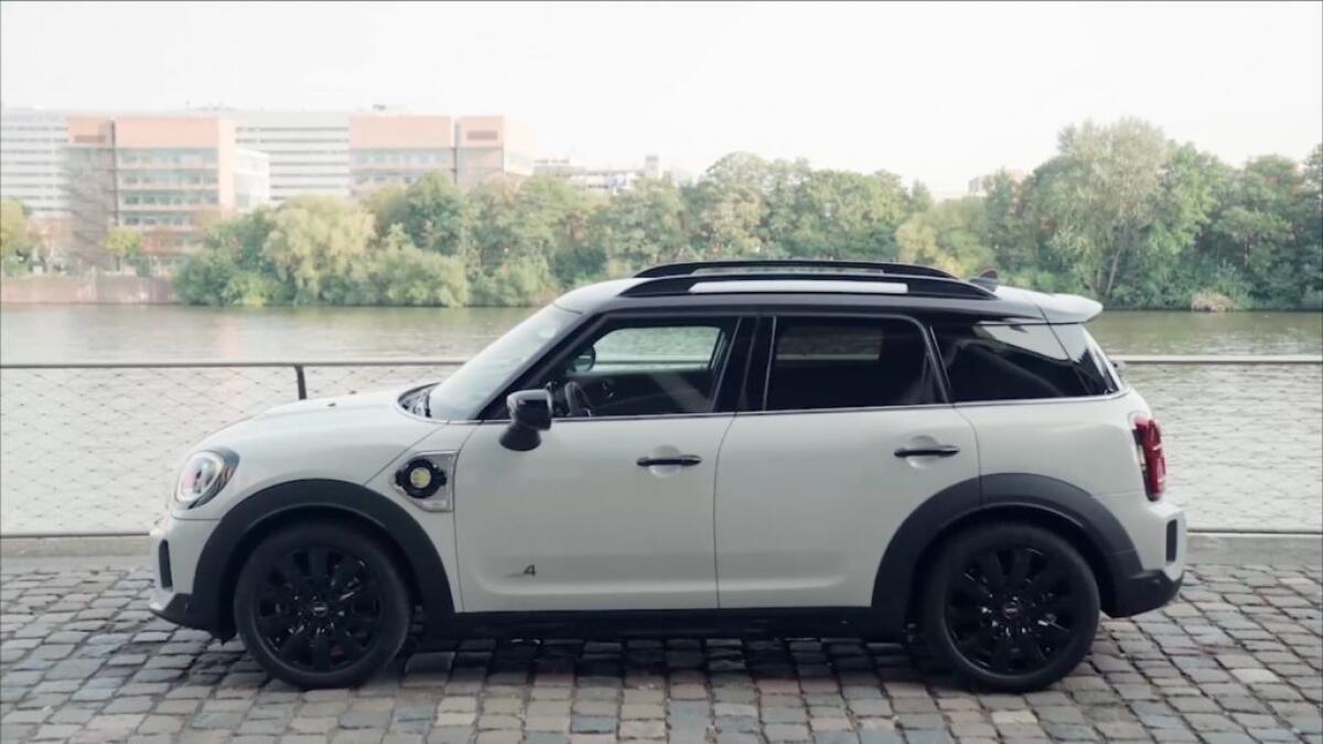 Mini SE Countryman ALL4, lo stile si rinnova - 