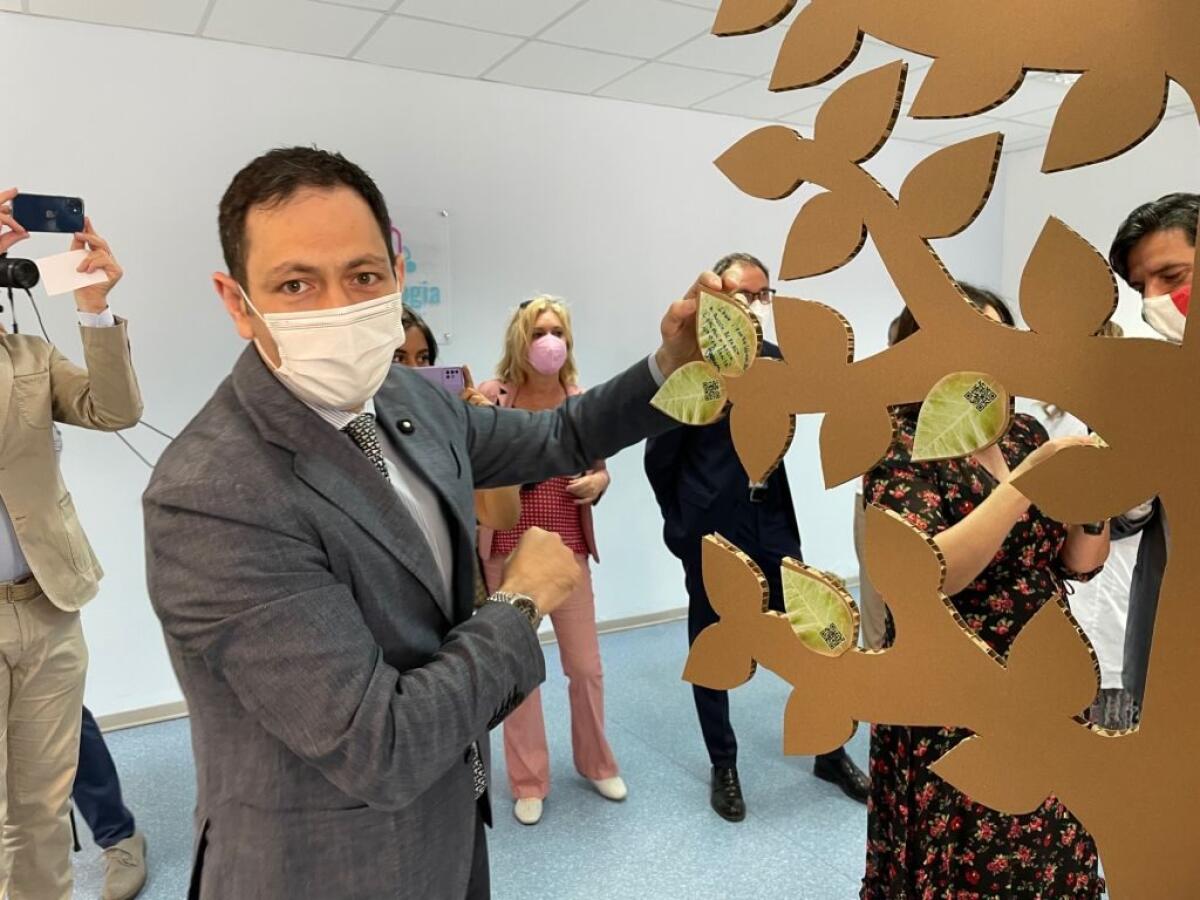 Vaccino, Razza “In Sicilia fascia 40-60enni al rallentatore” - 