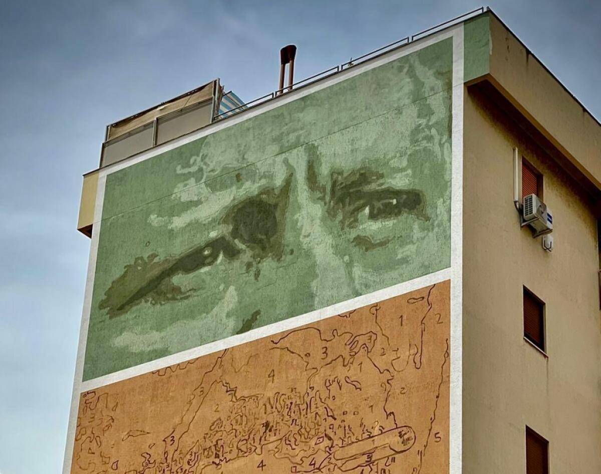 Legalità, murale Borsellino completa “La porta dei giganti” a Palermo -