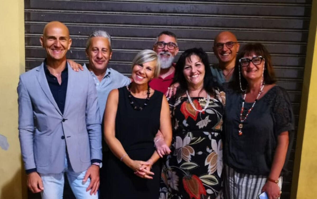 Erano bambini nel 1966, rimpatriata dopo decenni per gli ex alunni della quinta B - La classe del 1966 si è data appuntamento per una rimpatriata