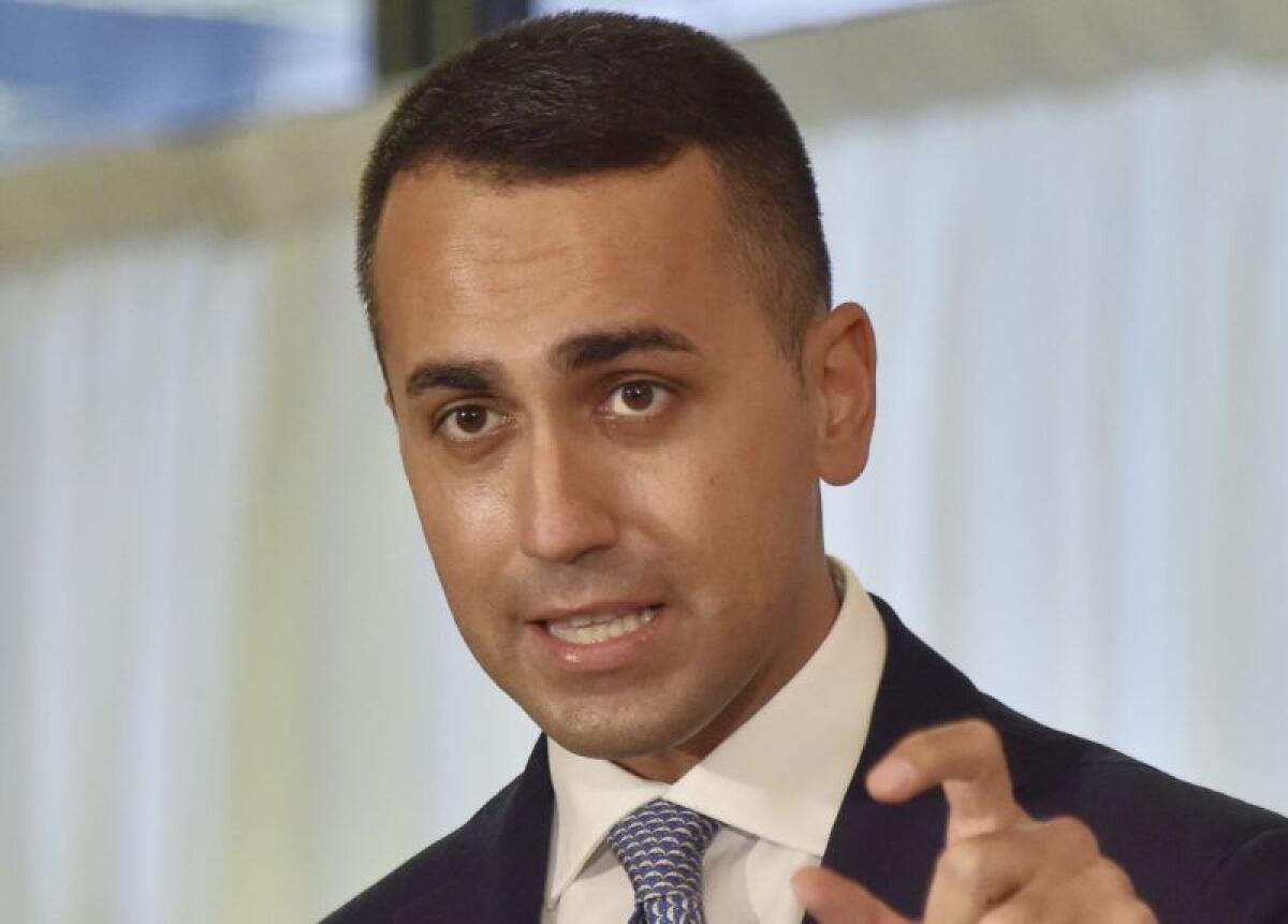 Vaccino, Di Maio “Unico modo per uscire dalla crisi” - 