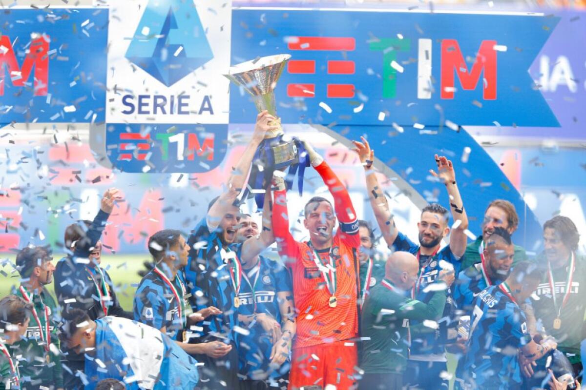 Deloitte, effetto Covid su ricavi Serie A: mancano quasi 450 mln - 