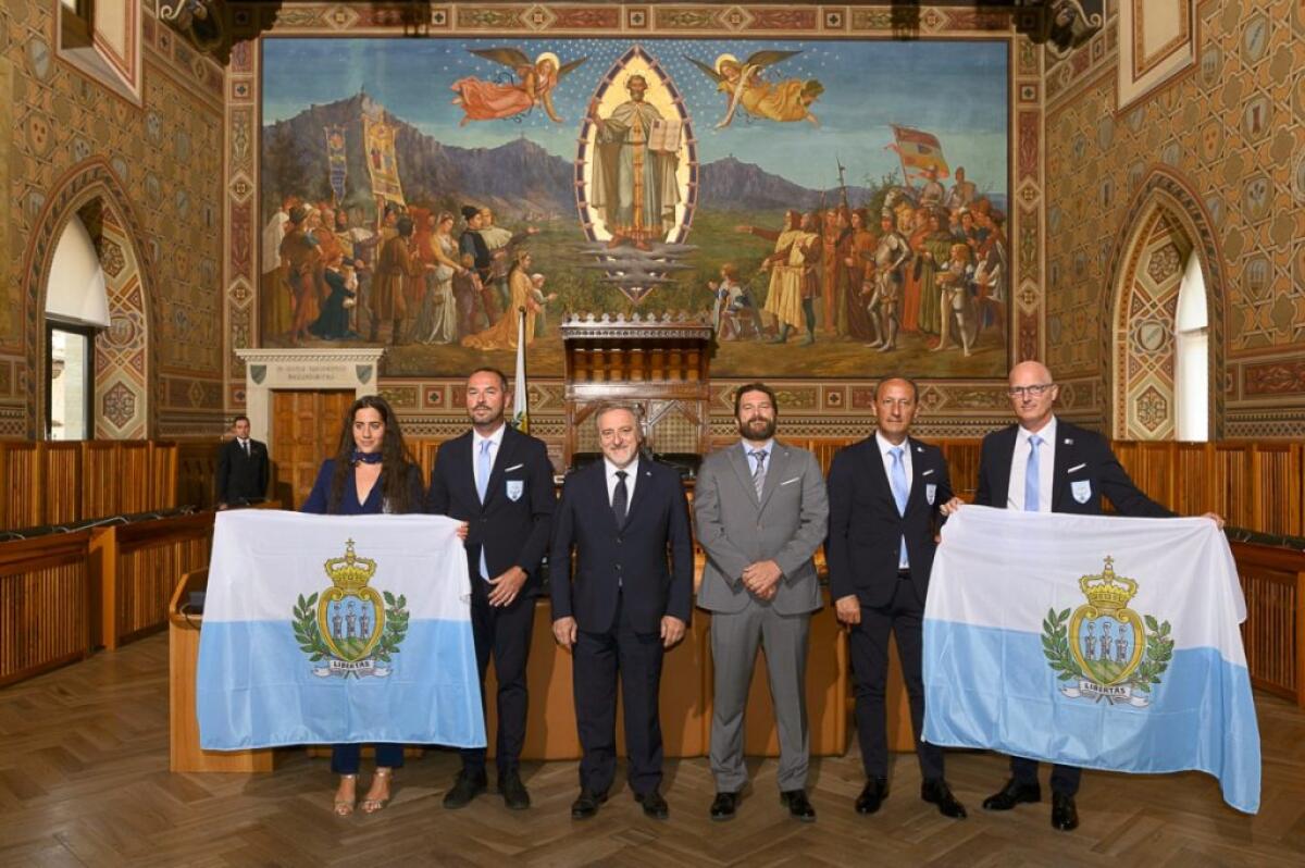 Consegnate le bandiere, parte l’avventura olimpica di San Marino - 