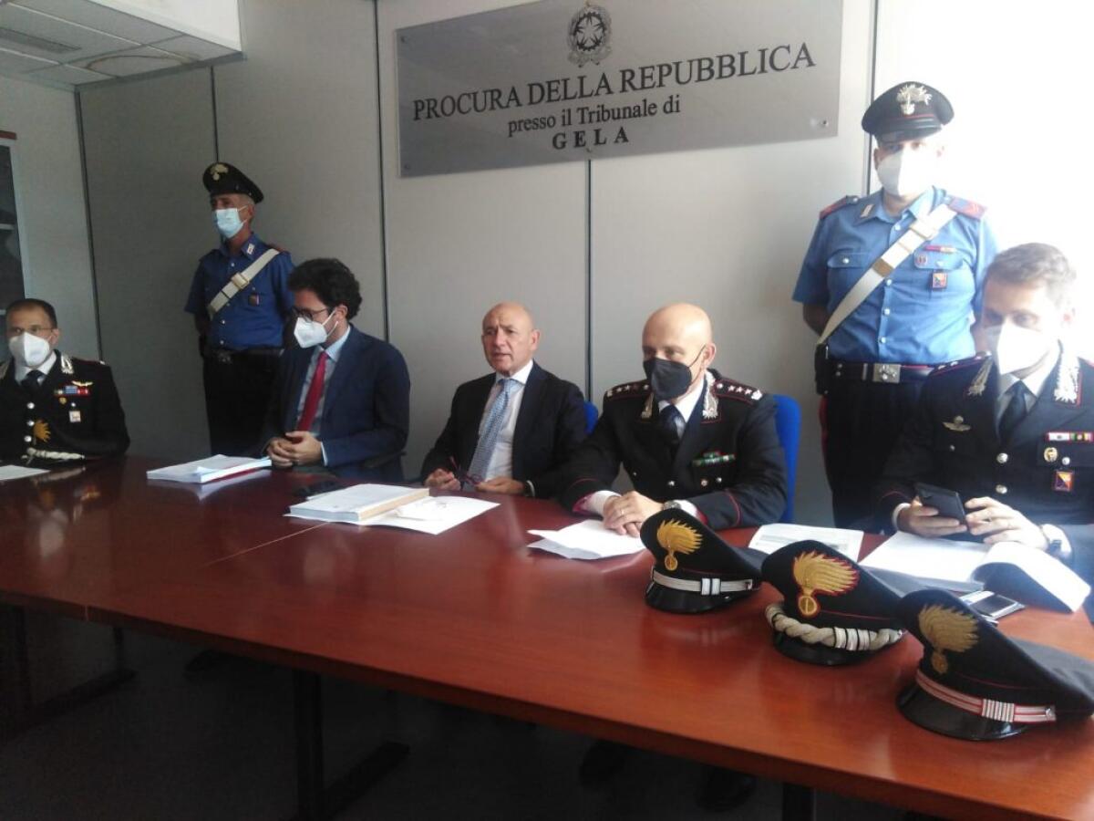 "Una rosticceria per coprire lo spaccio", gli arresti: "Per la droga Gela come Catania" - Gli arresti furono effettuati dai carabinieri coordinati dai pm della procura (nella foto il procuratore capo Fernando Asaro e il sostituto Mario Calabrese)