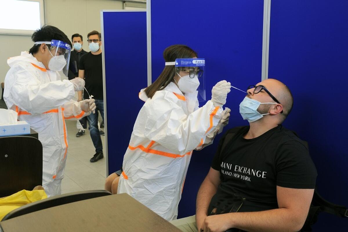 Allarme Covid, Gela e Niscemi indietro con le vaccinazioni e i numeri rimangono alti - 