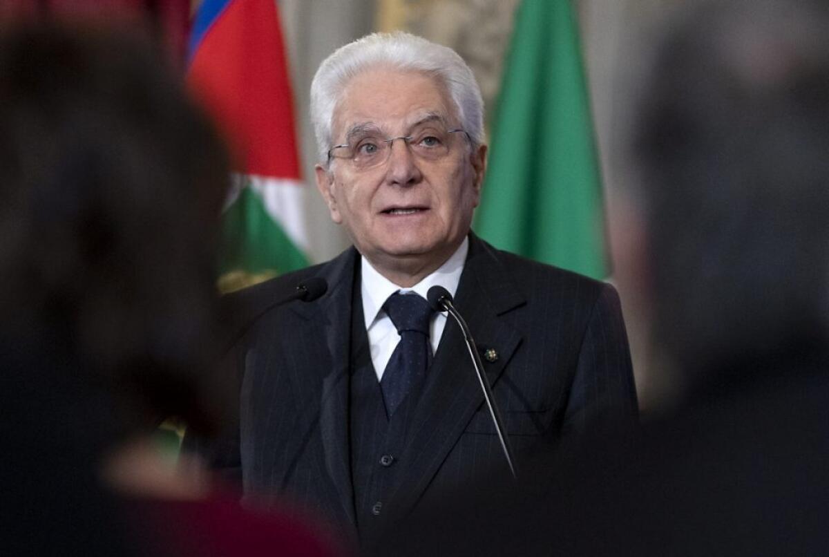 Incendi, Mattarella “Colpevoli hanno gravissima responsabilità” - 