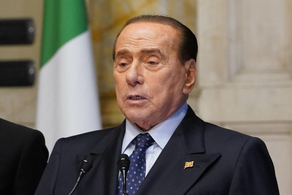 Berlusconi “Ritiro da Afghanistan grave errore, la Nato intervenga” - 